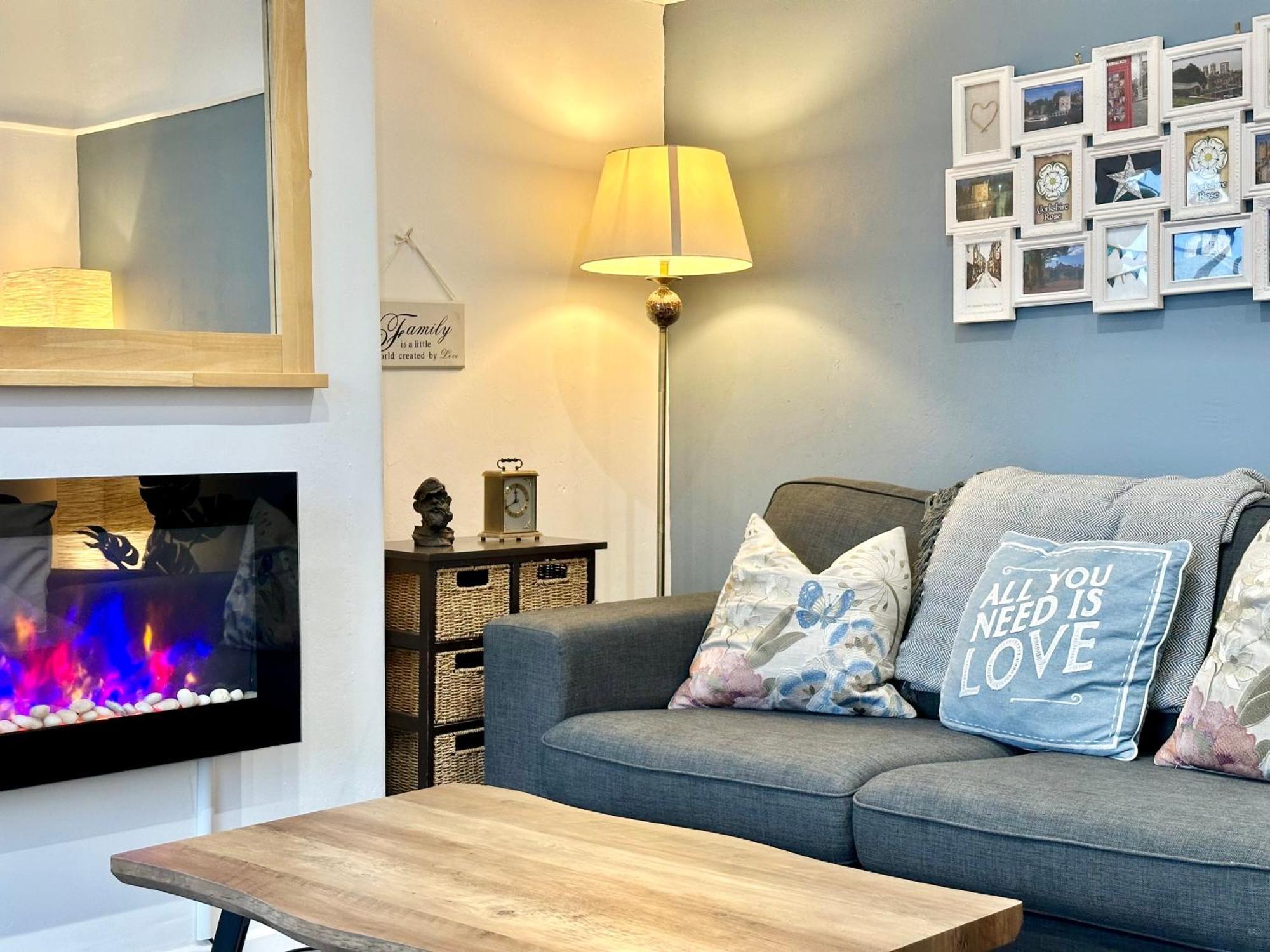 Crocus Cottage Йорк Екстер'єр фото